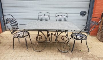 Möbel für draußen