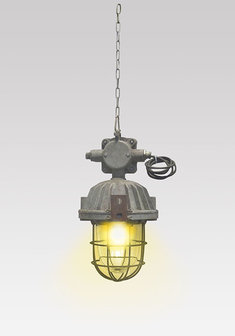 Antieke industri&euml;le kooilamp hanglamp