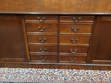 Klassiek-Engels-Mahonie-Chesterfield-Dressoir-Ladekast-Kantoorkast-6