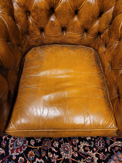 Lederen-Chesterfield-fauteuil-1-zits-bank-cognac-bruin-11