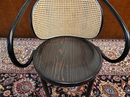 Retro-vintage-stoelen-stoel-van-hout-en-rotan-zwart-beige-9