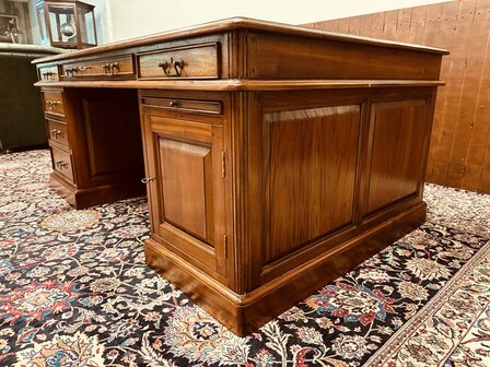 Klassiek-Engels-Antiek-Chesterfield-Jan-Frantzen-Bureau-Desk-Partnerdesk-6