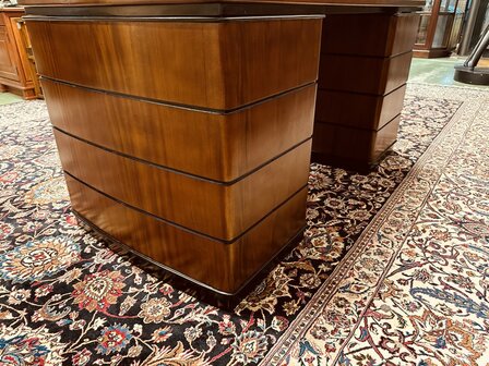 Klassiek-Antiek-Chesterfield-Engels-Art-Deco-Bureau-Desk-Partnerdesk