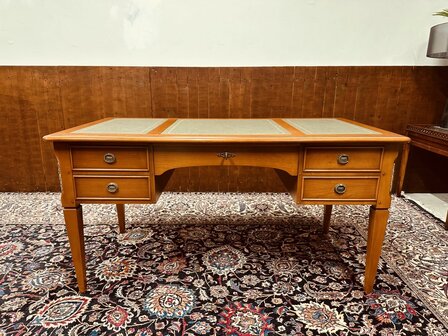 Klassiek-Engels-Antiek-Chesterfield-Italiaans-Schrijftafel-Bureau