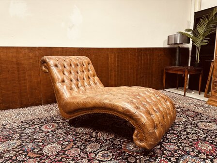 Chesterfield-Engels-Chaise-Lounge-Fauteuil