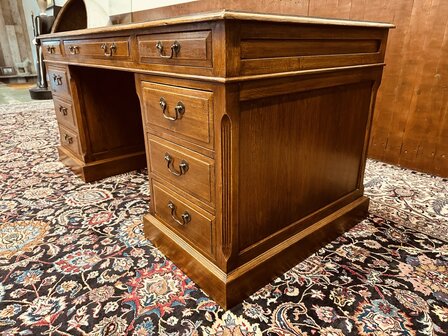 Klassiek-Engels-Antiek-Eichholtz-Bureau-Desk