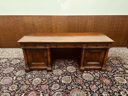 Klassiek-Antiek-Engels-Thomasville-Bureau