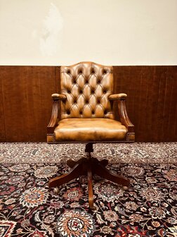 Klassiek-Engels-Antiek-Chesterfield-Bureaustoel-President-Chair