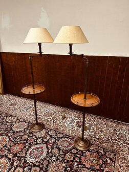 Klassiek-Engels-Antiek-Vloerlamp