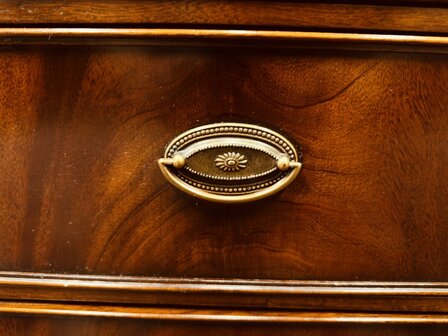 Klassiek-Engels-Heldense-Exlcusive-Bureau