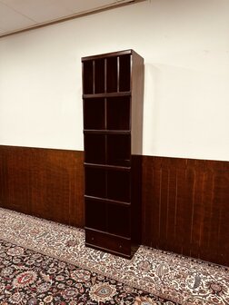 Klassiek-Engelse-Boekenkast