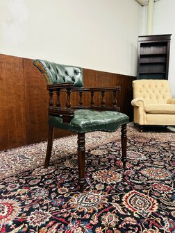 Engelse-Chesterfield-Bureaustoel-Captain-Chair