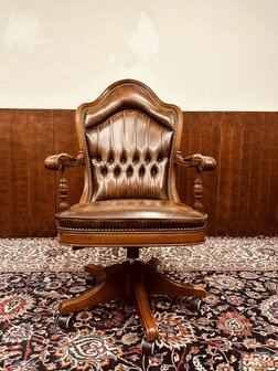 Antieke-Engelse-Bureaustoel