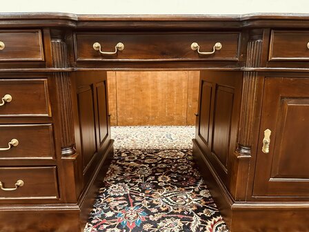 Klassiek-Engels-Bureau