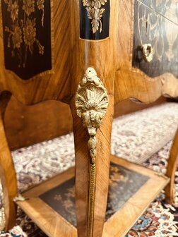 Antieke-Franse-Sidetable