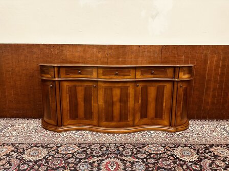 Klassieke-art-nouveau-Dressoir