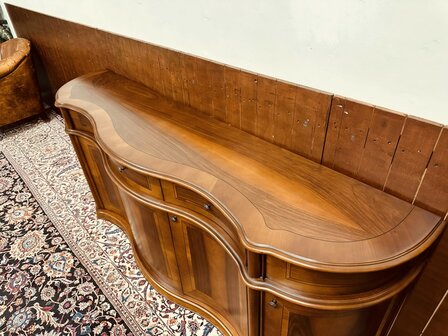 Klassieke-art-nouveau-Dressoir