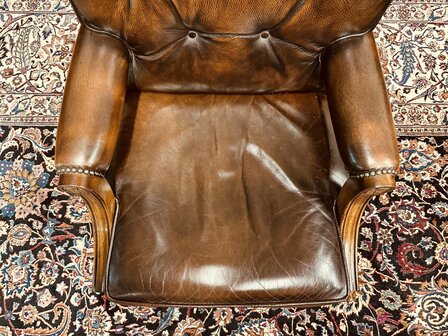 Chesterfield-Bureaustoel-Bruin