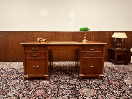 Klassiek-Italiaans-Assi-Dassolo-Bureau