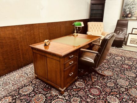 Klassiek-Italiaans-Assi-Dassolo-Bureau