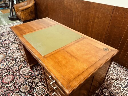 Klassiek-Italiaans-Assi-Dassolo-Bureau