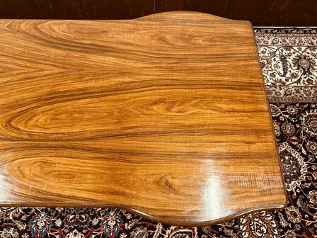 Klassieke-Schrijftafel-Rozenhout