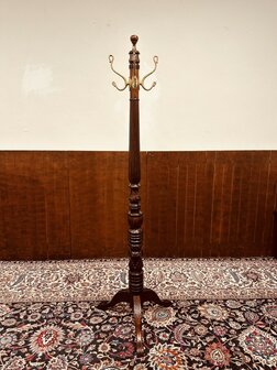 Antieke-Engelse-Kapstok