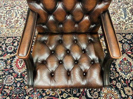Antieke-Chesterfield-President-Chair