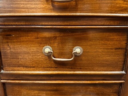 Antiek-Klassiek-Bureau-Partnerdesk