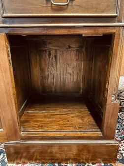 Engels-Antiek-Bureau-Partnerdesk