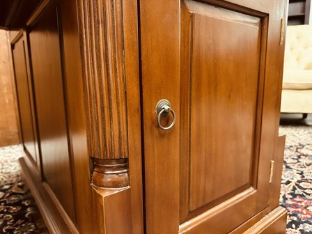 Engels-Bureau-Bruine-Inleg