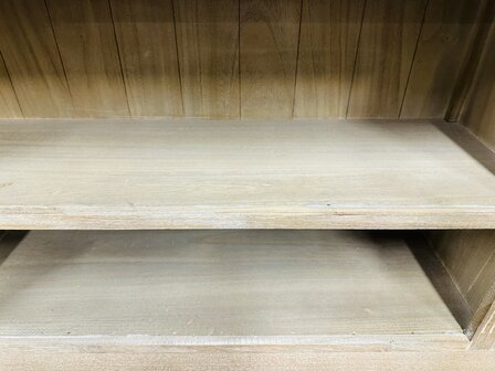 Landelijke-Blank-Eiken-Boekenkast