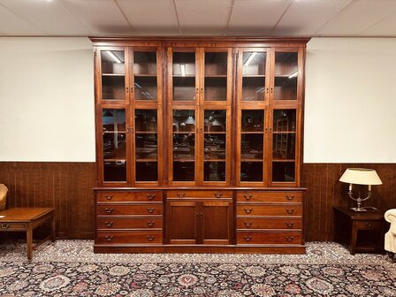 Klassiek-Engelse-Mahonie-Bibliotheekkast