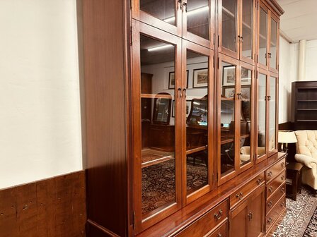 Klassiek-Engelse-Mahonie-Bibliotheekkast
