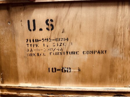 Klassiek-Amerikaans-Bureau-met-Achterschot