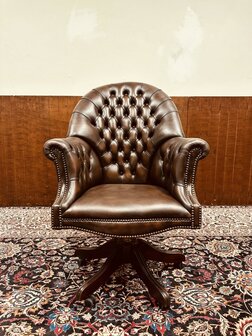 Klassieke-Engelse-Director-Chair