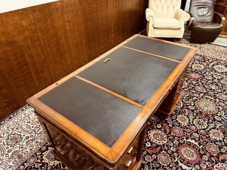Klassiek-Italiaans-Assi-D&#039;Asolo-Bureau