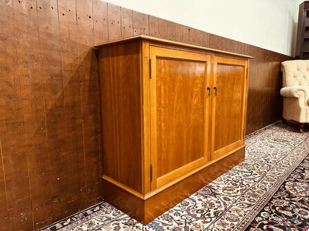 Klassiek-Engelse-Dressoir-Kantoorkast