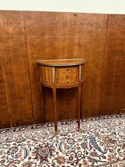 Klassieke-Franse-Barok-Sidetable