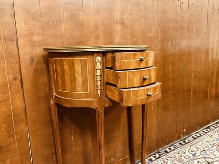 Klassieke-Franse-Barok-Sidetable