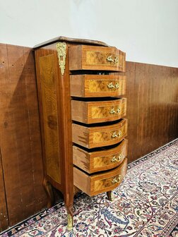 Klassieke-Franse-Barok-Ladekast
