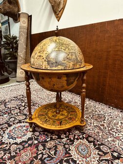 Klassieke-Italiaanse-Drank-Globe