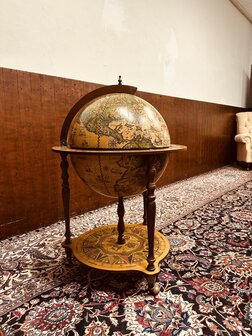 Klassieke-Italiaanse-Drank-Globe