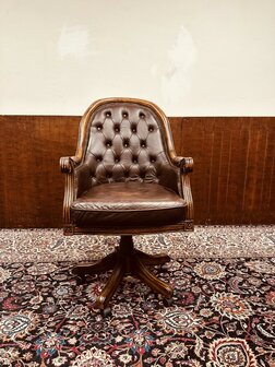 Engelse-Klassieke-Chesterfield-Bureaustoel
