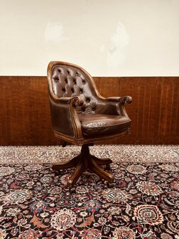 Engelse-Klassieke-Chesterfield-Bureaustoel
