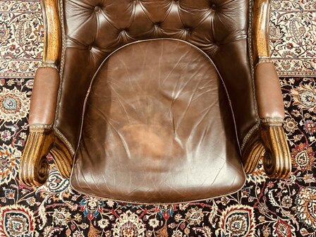 Engelse-Klassieke-Chesterfield-Bureaustoel