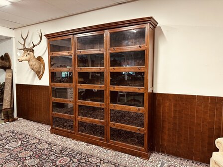 Grote-Klassiek-Engels-Engelse-Antiek-Antieke-Boekenkast-Bibliotheekkast