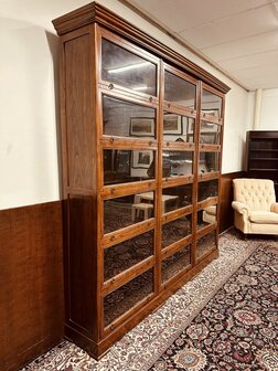 Grote-Klassiek-Engels-Engelse-Antiek-Antieke-Boekenkast-Bibliotheekkast
