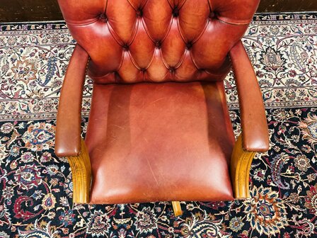 Klassiek-Engels-Chesterfield-Bureaustoel-President-Chair-Rood-Leder