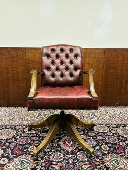 Klassiek-Engels-Antiek-Oud-Oxblood-Lederen-Bureaustel-President-Chair